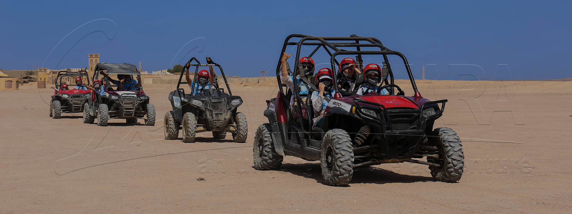 Dimineața safari cu buggy Polaris RZR Hurghada